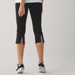 Lululemon Gather and Grow Capris